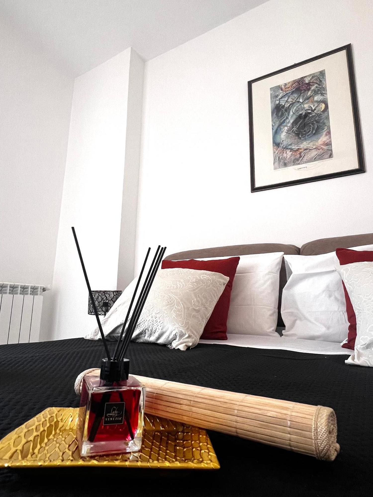 Roma Airport Sky Apartments Fiumicino Extérieur photo